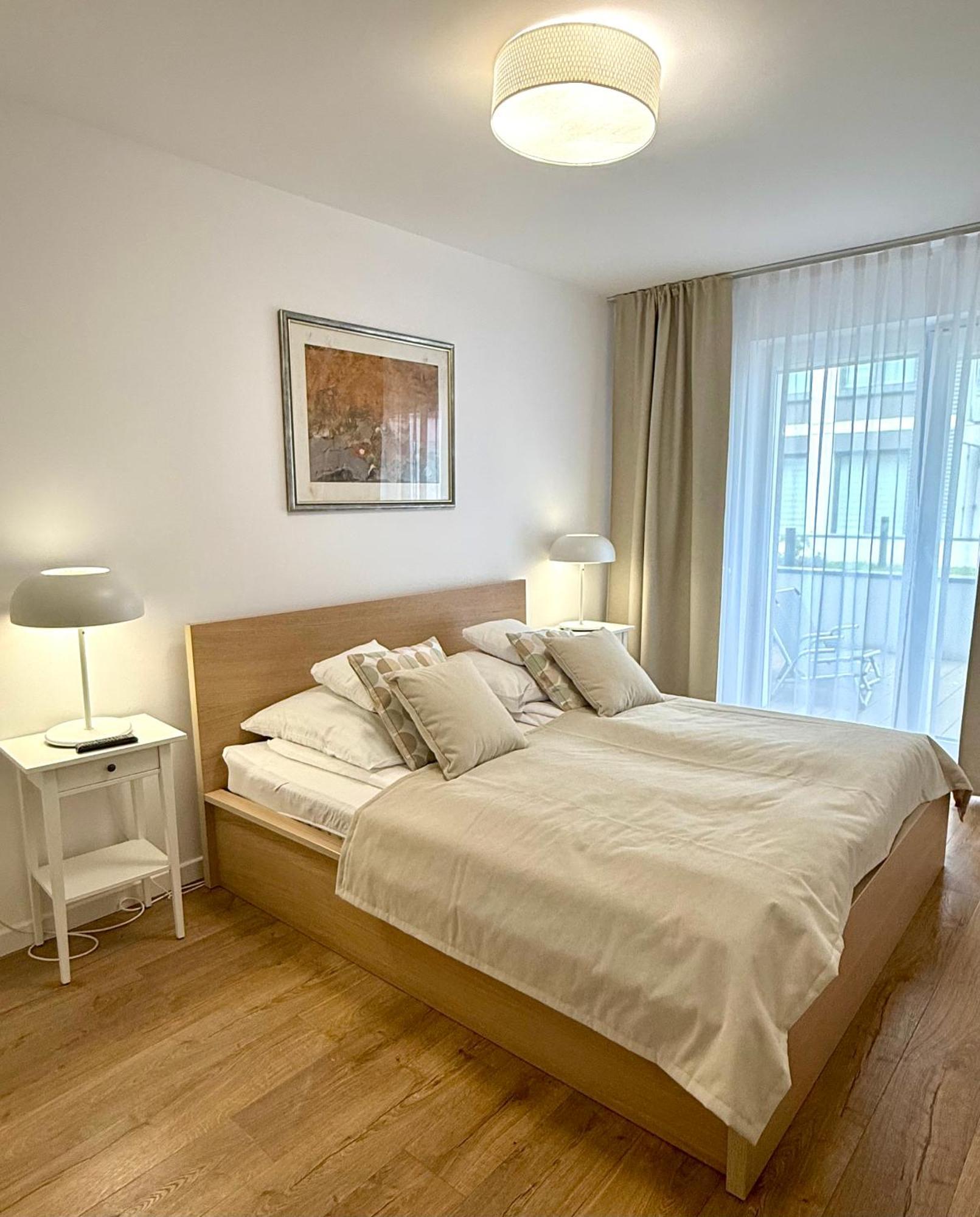 Lazar Apartamenty Nadmorskie Tarasy Kołobrzeg Exterior foto