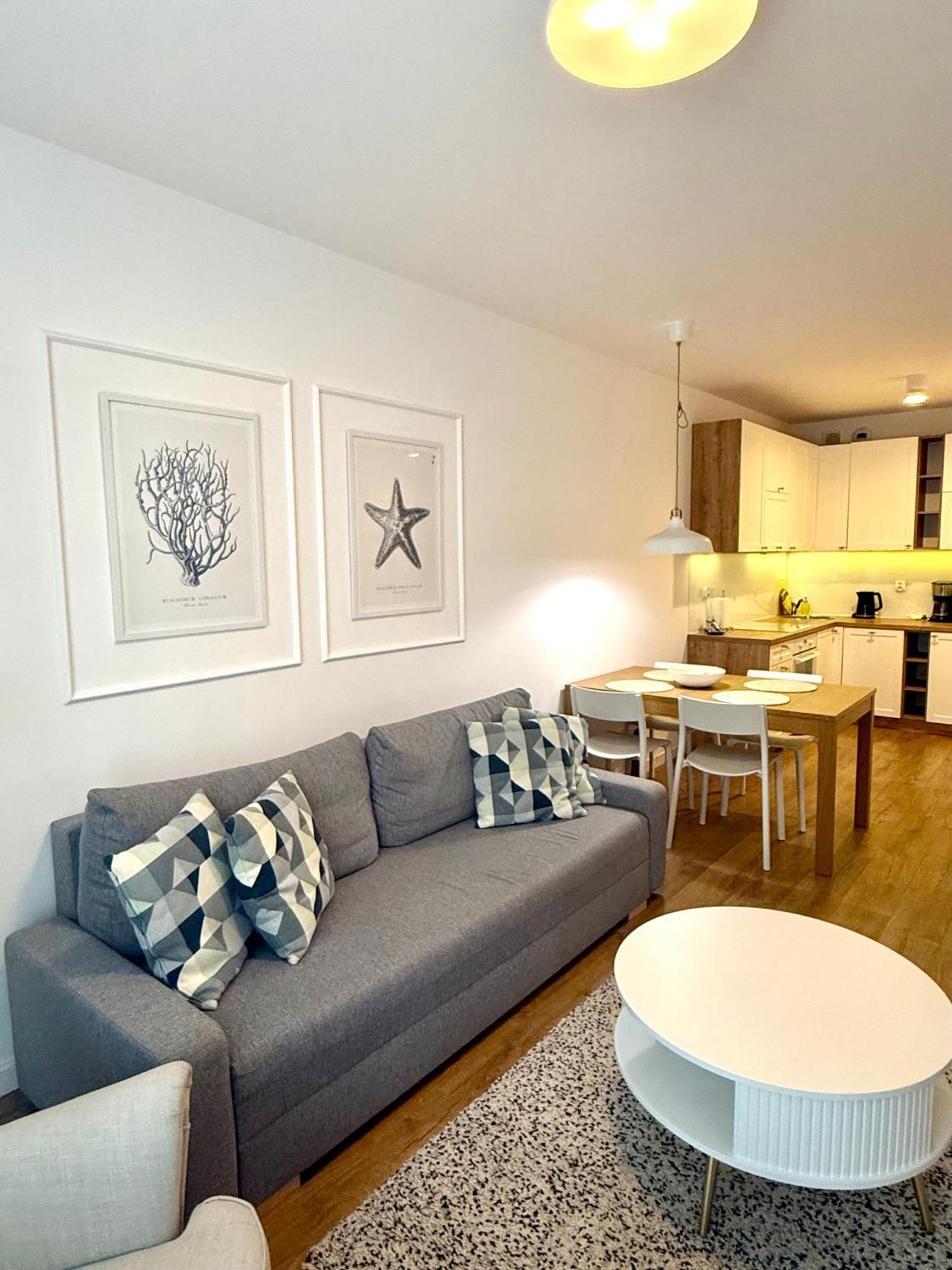 Lazar Apartamenty Nadmorskie Tarasy Kołobrzeg Exterior foto