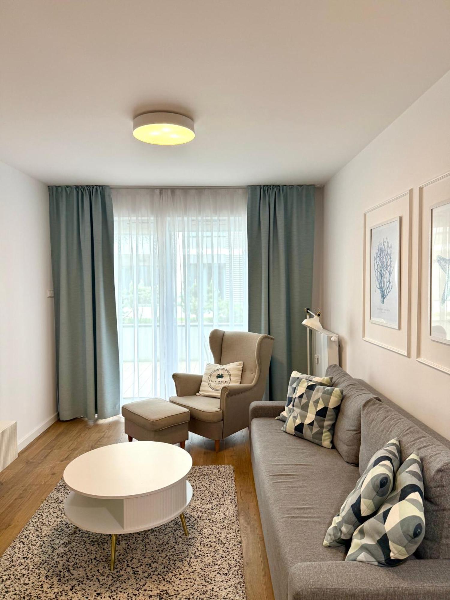 Lazar Apartamenty Nadmorskie Tarasy Kołobrzeg Exterior foto